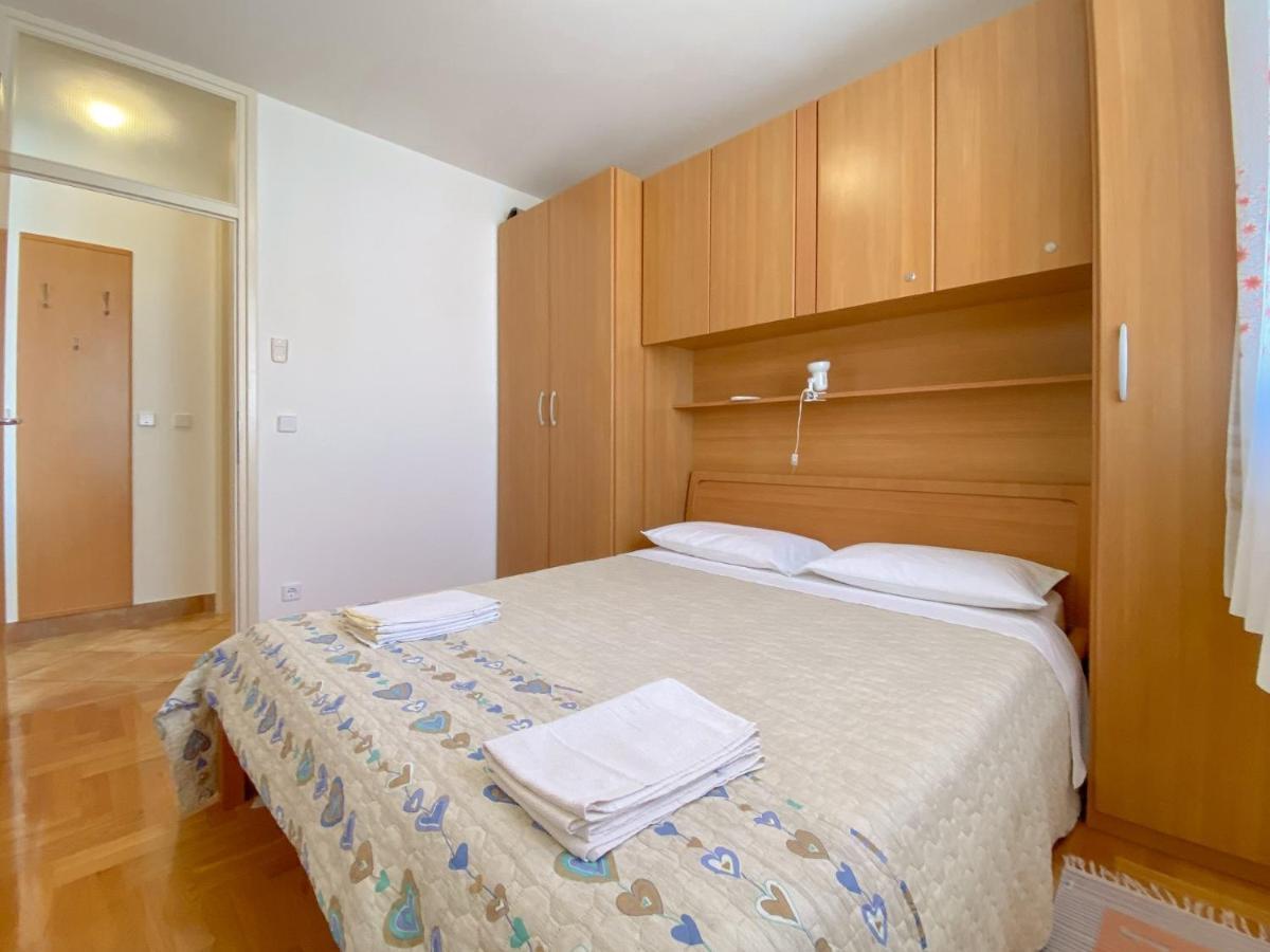 Vesna S Apartment Novigrad  Exterior photo